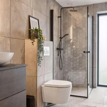 Bright, Quiet, Comfortable In A Luxury Pansiyon Horsens