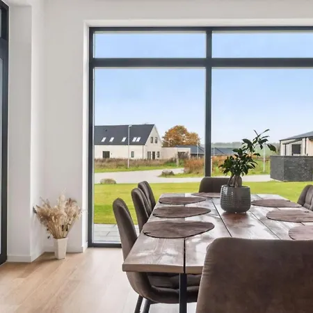 Bright, Quiet, Comfortable In A Luxury * Horsens